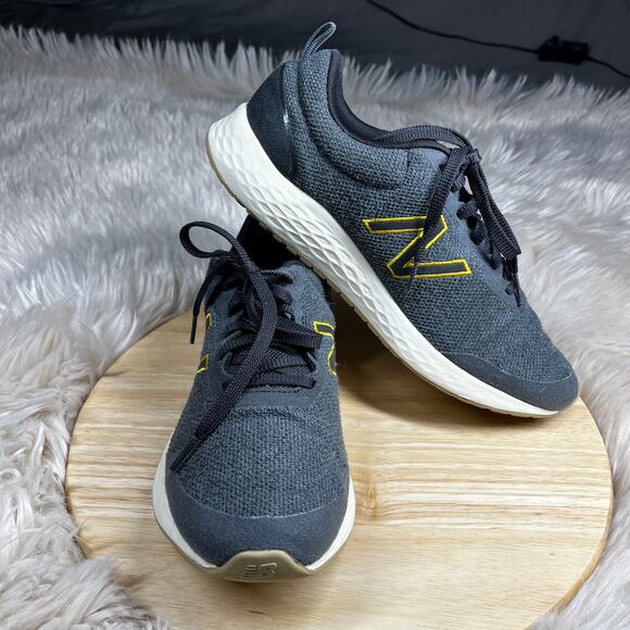 New Balance Arishi v3 Athletic Shoes Mens Size 10.5 Gray/Gold Comfort Sneaker main image 14